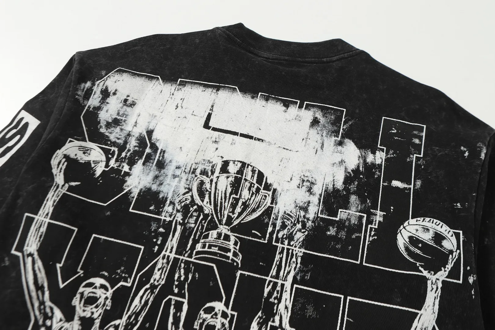 H 9101# Black I P85 In Stock Hellstar / T （fabric): 26 300 Sizes（size）：S-M- L- X L （colour）： Black